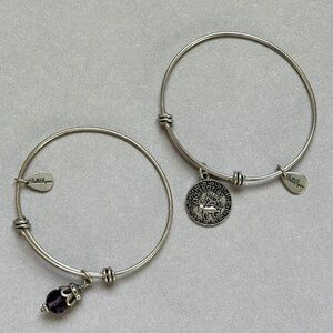 VINTAGE BELLA RYANN Two Adjustable Bracelet Bangle Charms Zodiac Bead Silver
